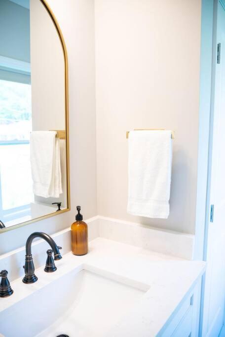 Brand New: Urban Oasis 5 Min From Mercedes Benz Atlanta Exterior foto